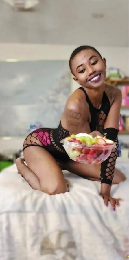Sheknowshebadd Free Photos