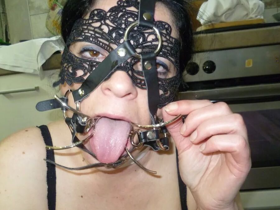 Spider gag