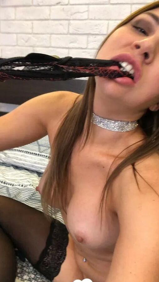 Sexy german babe in stockings loves to tease