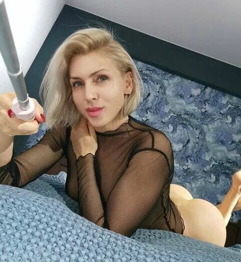 OlyaLove Free Photos