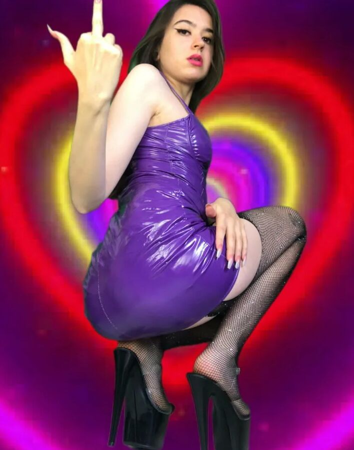 RichMasya Findom Goddess Free Photos