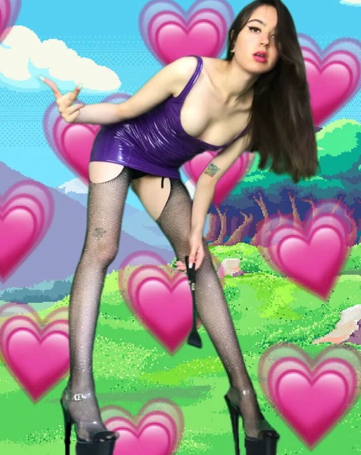 RichMasya Findom Goddess Free Photos