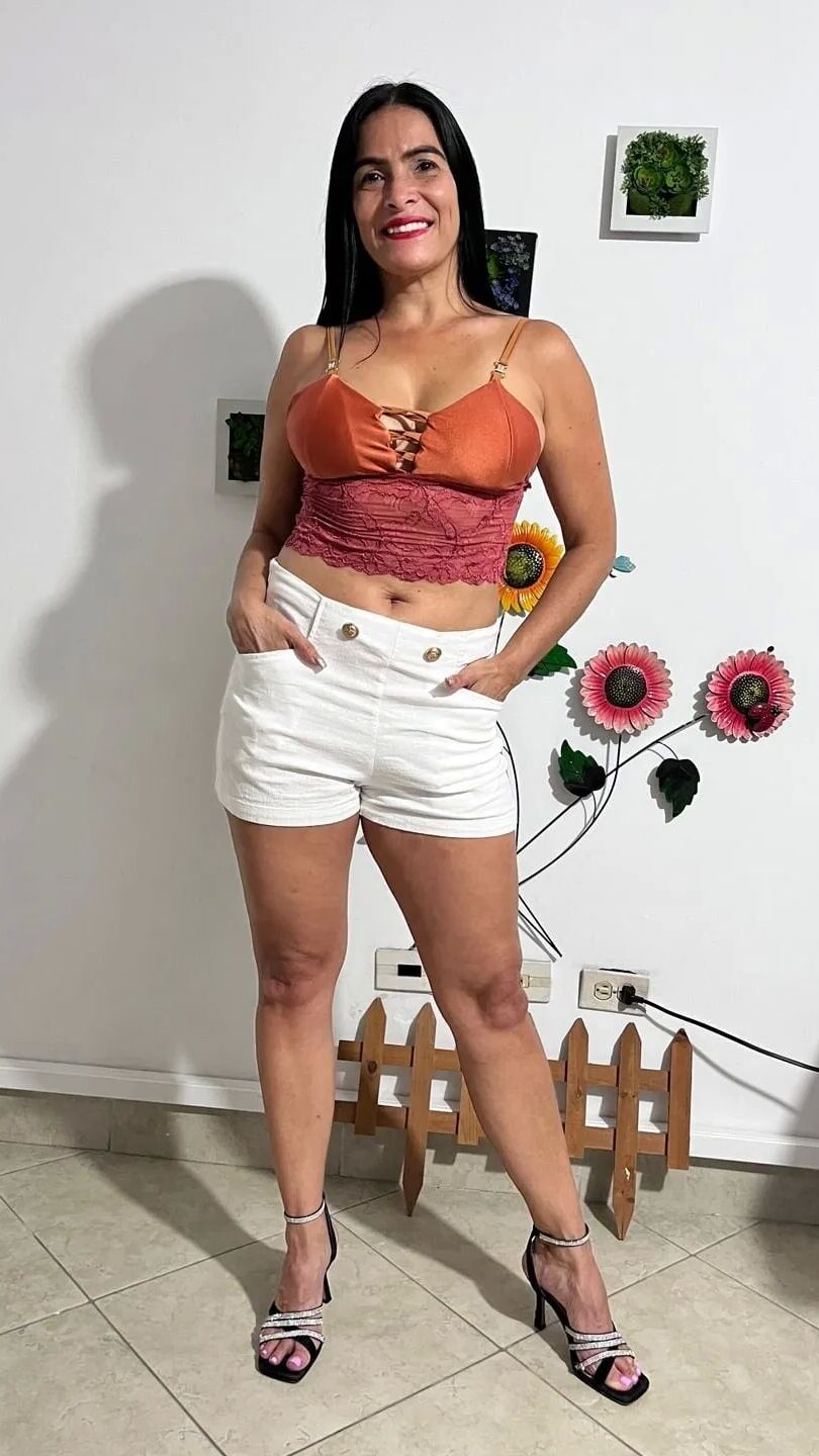 Mónica Patricia Free Photos