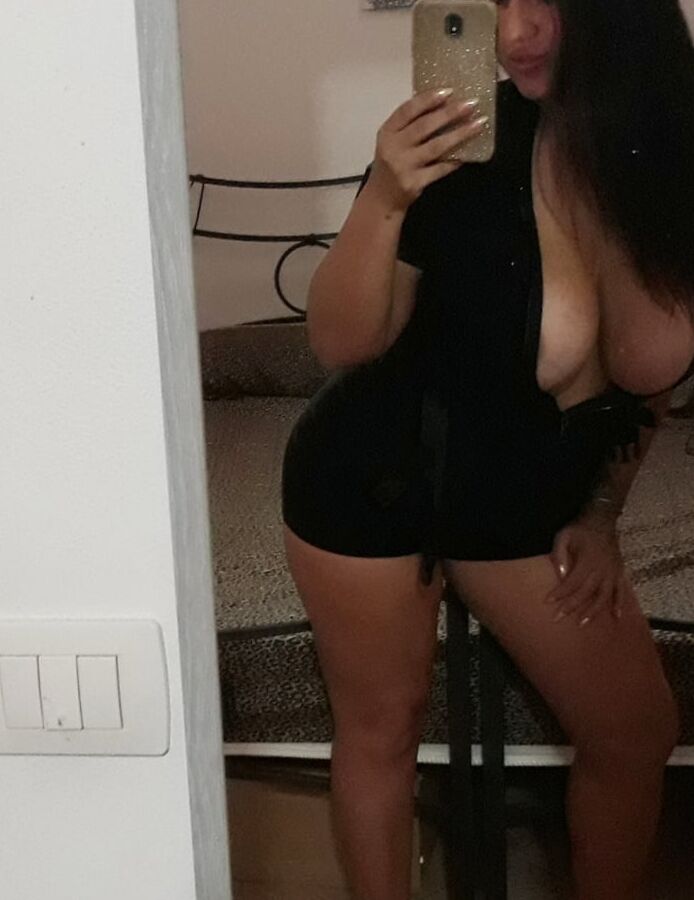 Sexy Latina