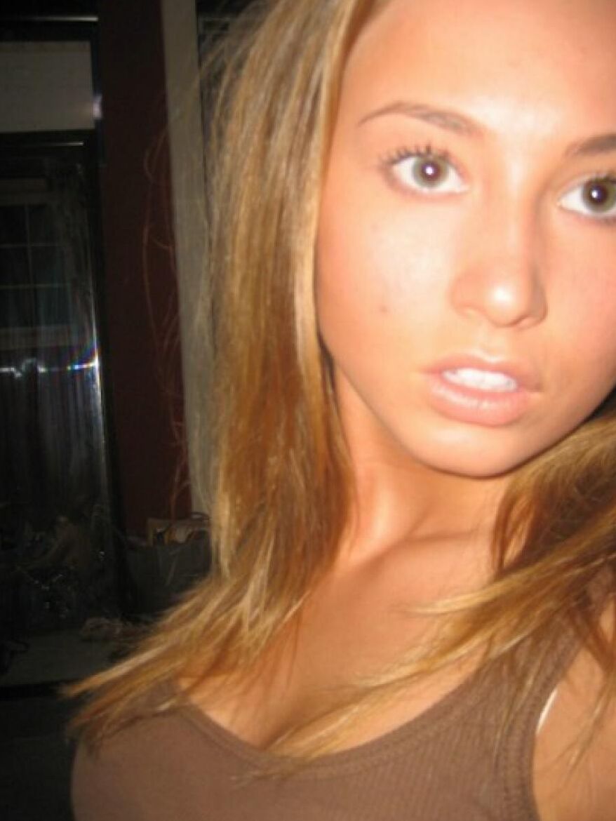 Amazing hot and sexy girl is caught on amateur video cam