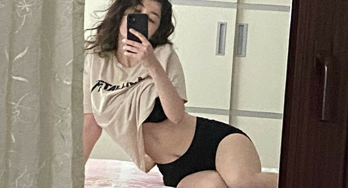 Cansu Cakal nude