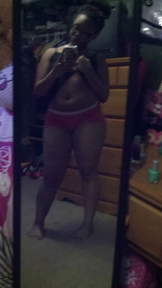SELF SHOOT