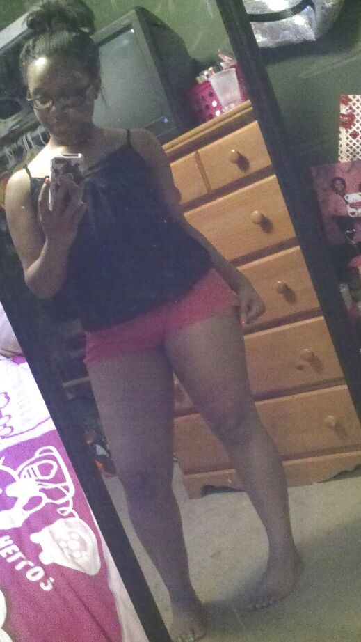 SELF SHOOT