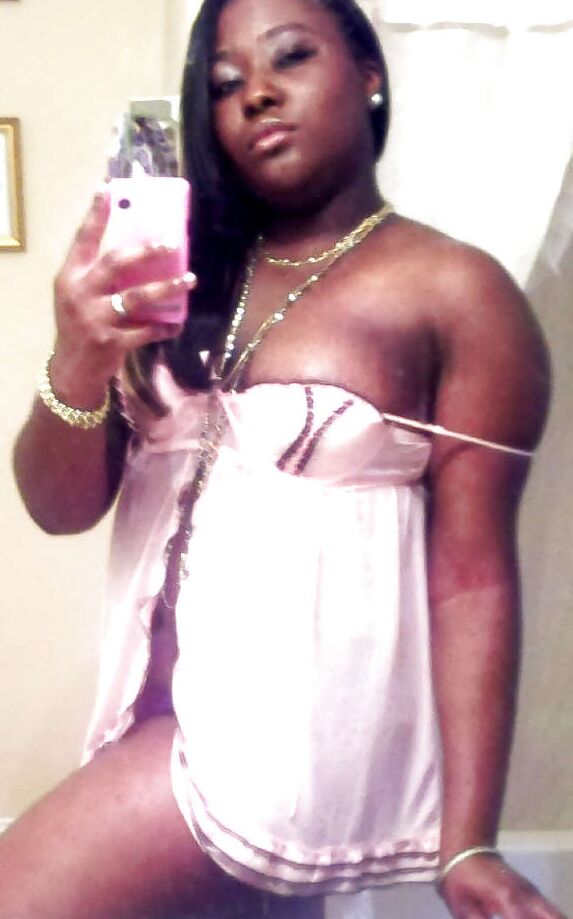 SELF SHOOT