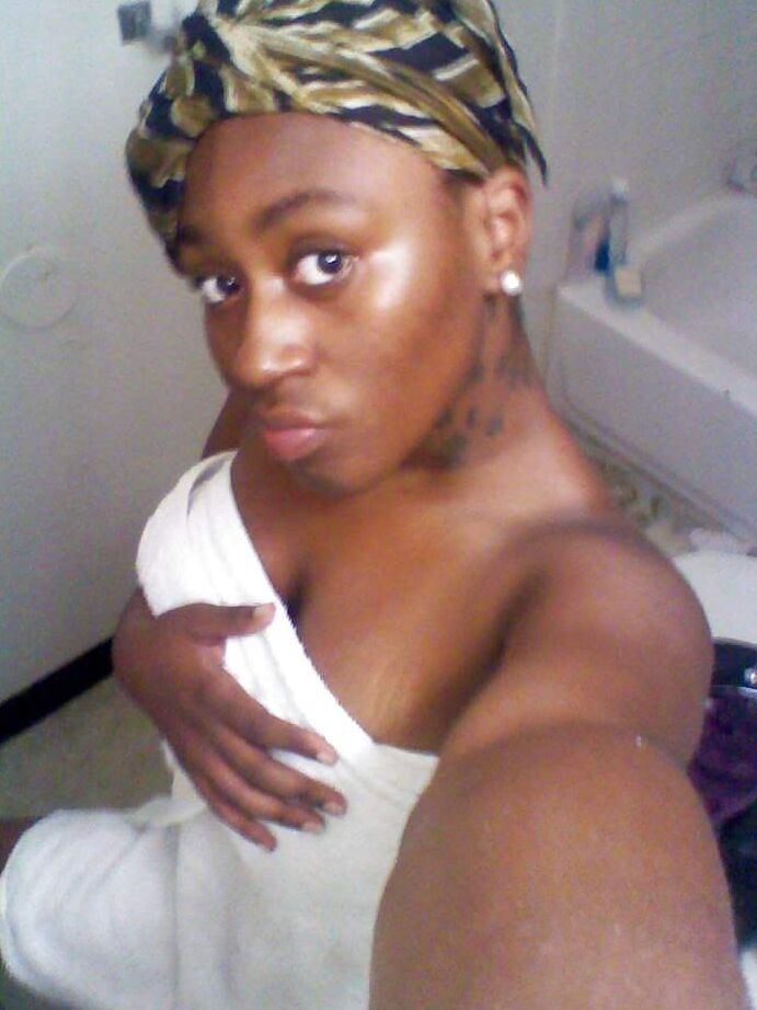SELF SHOOT