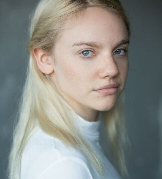 Áine Rose Daly nude
