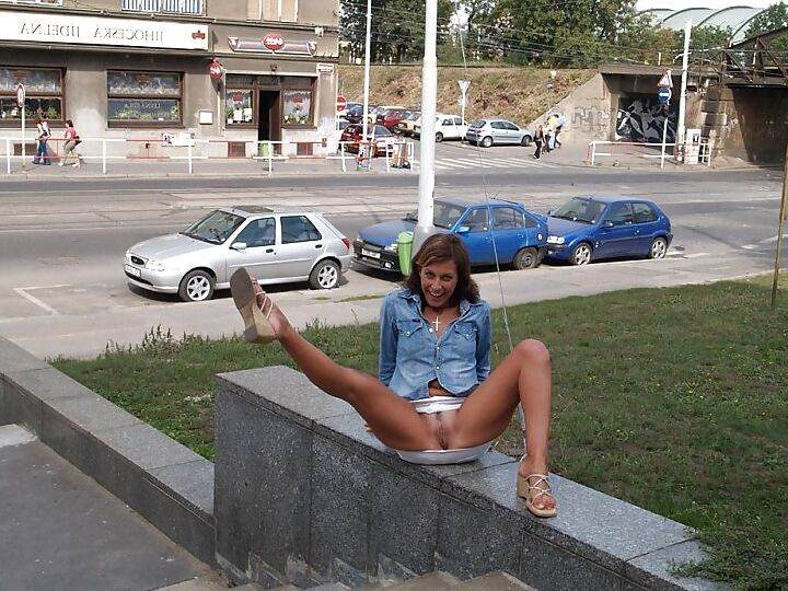 Nude In Street Vol .