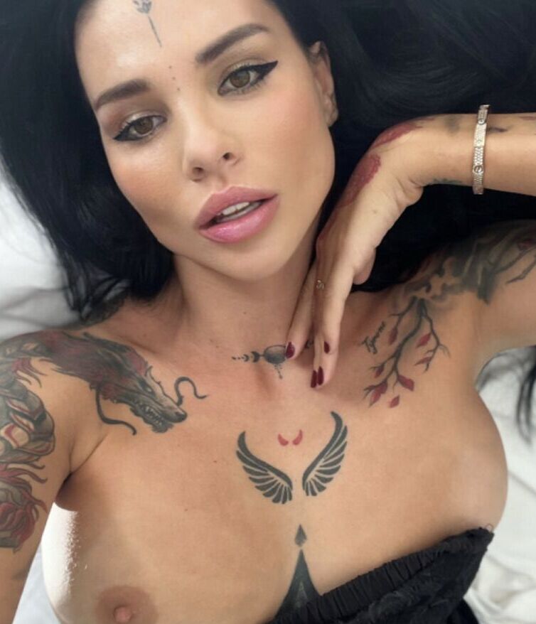 Crazycouple nude