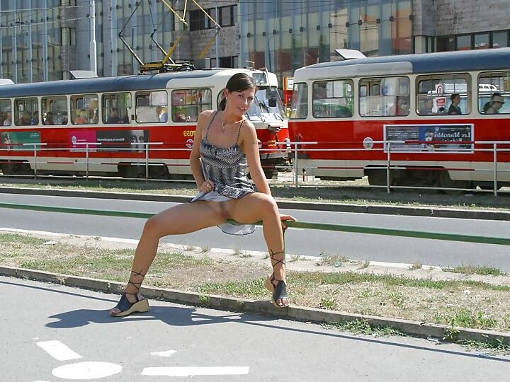 Nude In Street Vol .