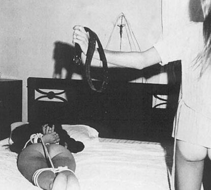 Black &amp; White Spanking