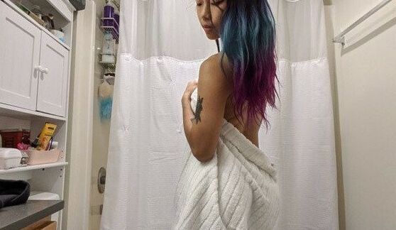 Parallaxstella nude