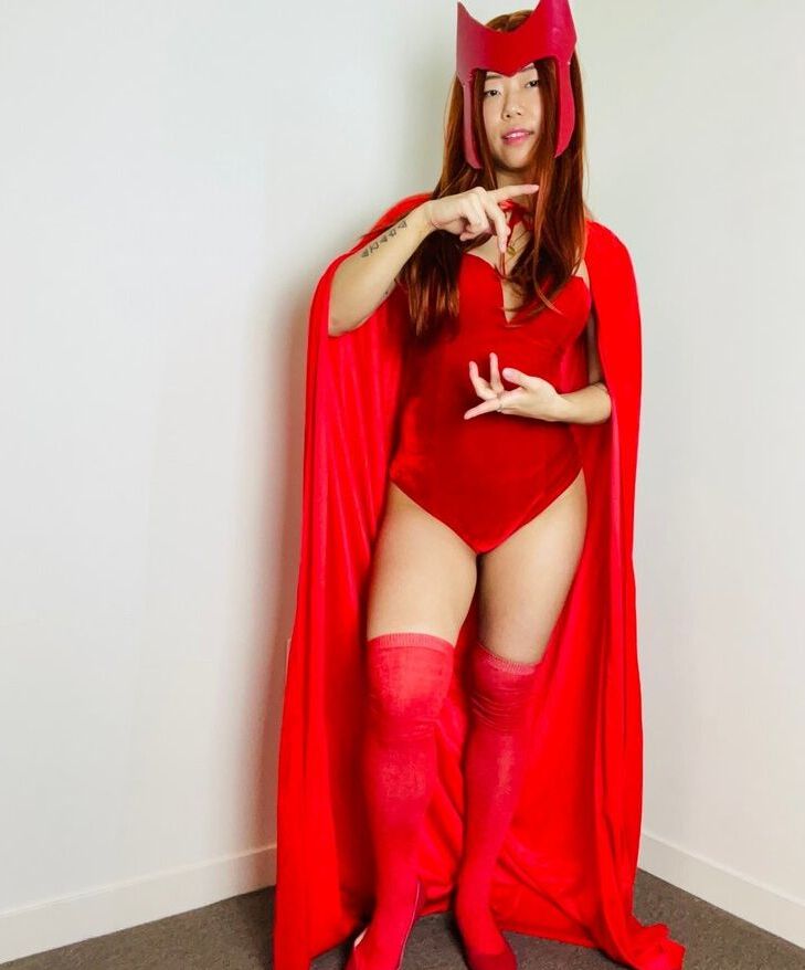 Parallaxstella nude