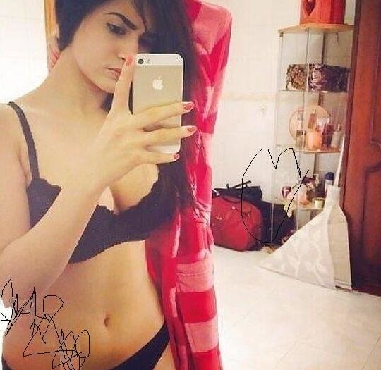 Very hot big boobs girl