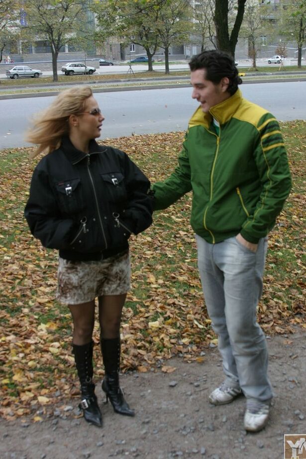 Girl pickup in the street for some XXX