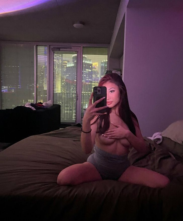 Mina Luxx nude