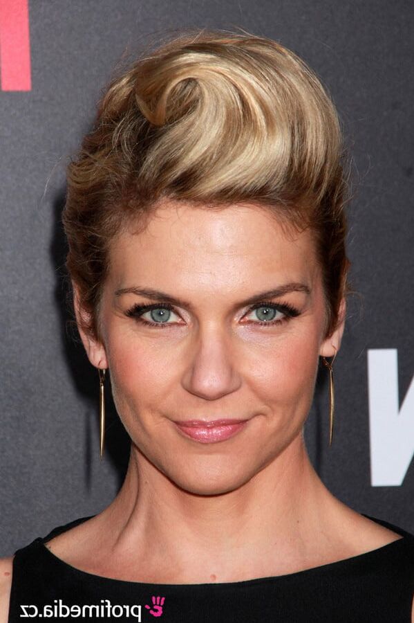 Rhea Seehorn