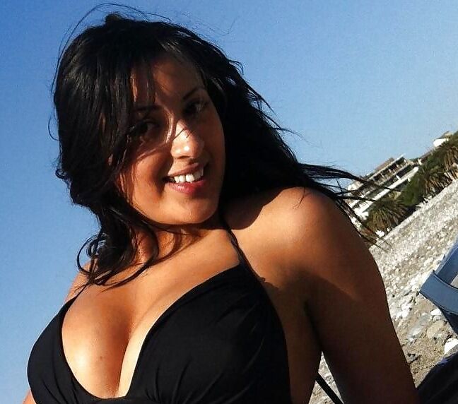 Asia Morocco Girl Cum On Her