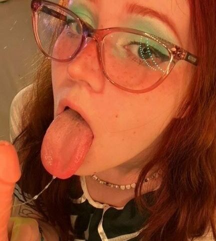 Cutiepie Alice nude