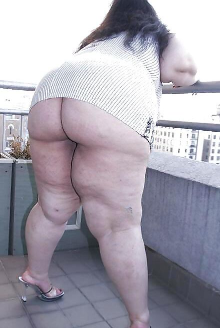 Big Tits & Huge Asses