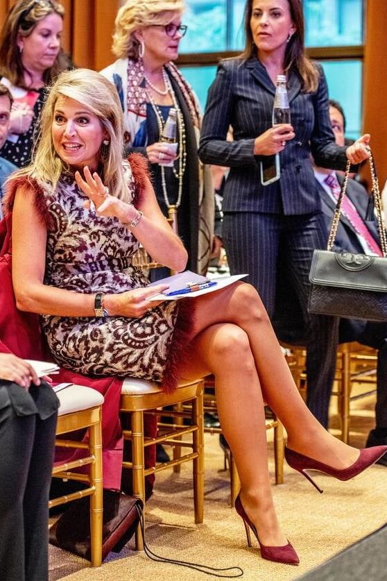 Royal Nyloness Queen Maxima