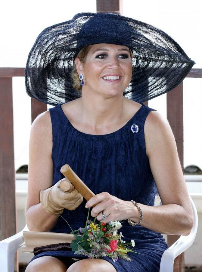 Royal Nyloness Queen Maxima