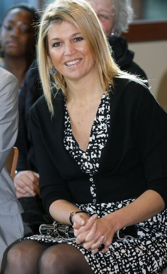 Royal Nyloness Queen Maxima
