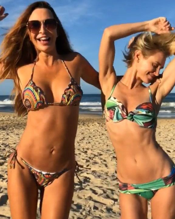 Nicky Whelan Sexy