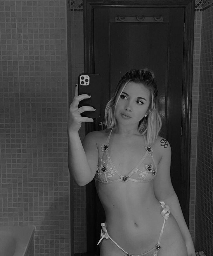 Andrea Beltran nude