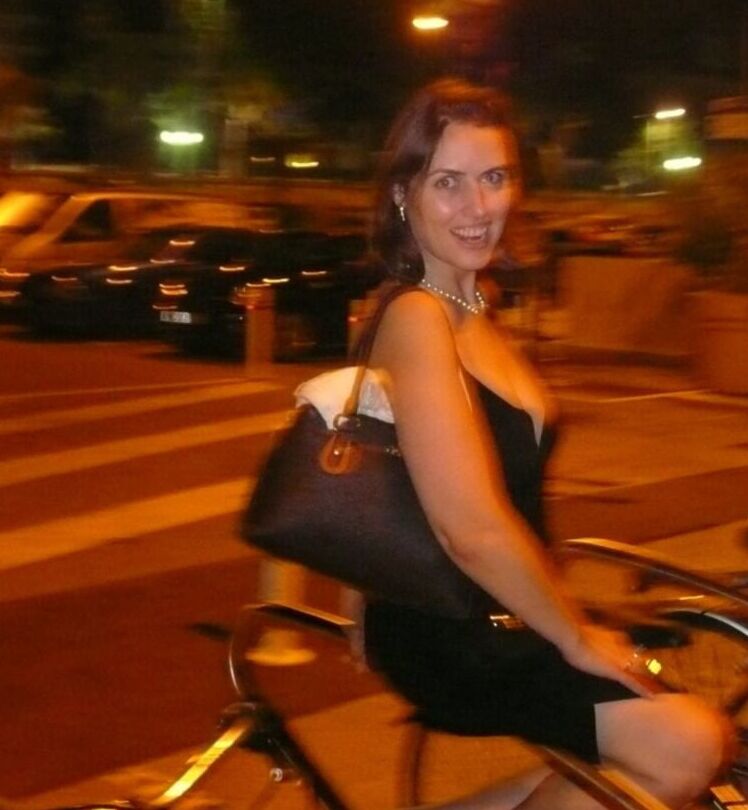 french milf agata