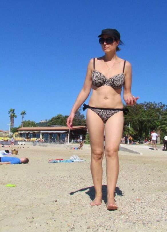french milf agata