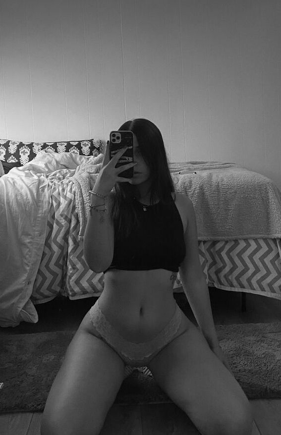 Noraatheexplorer nude