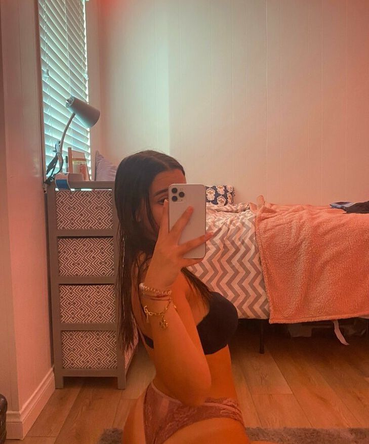 Noraatheexplorer nude