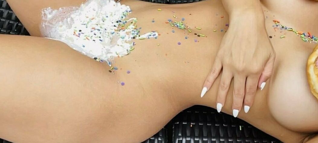 Abella Anderson nude