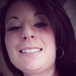 Sprayed in this MILFs Face
