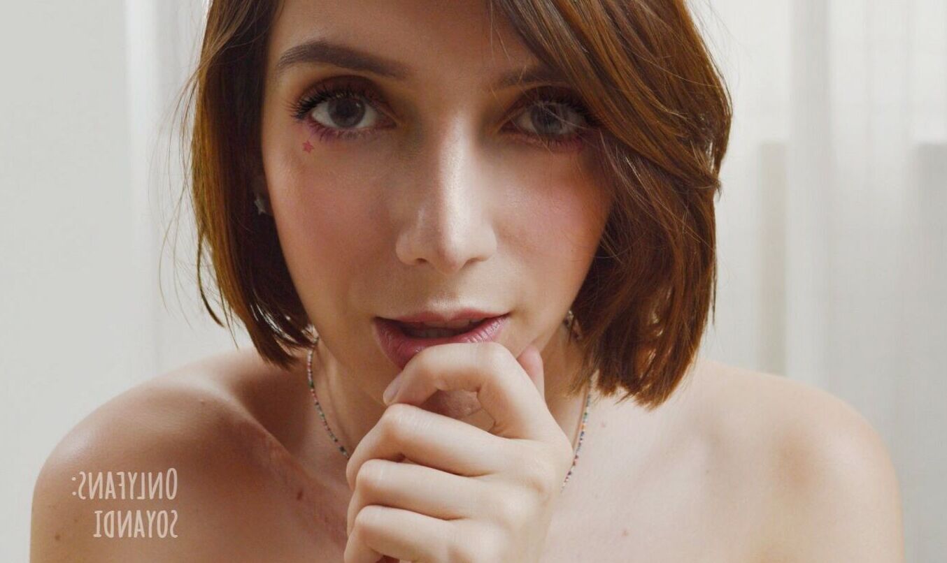 Soyandi nude