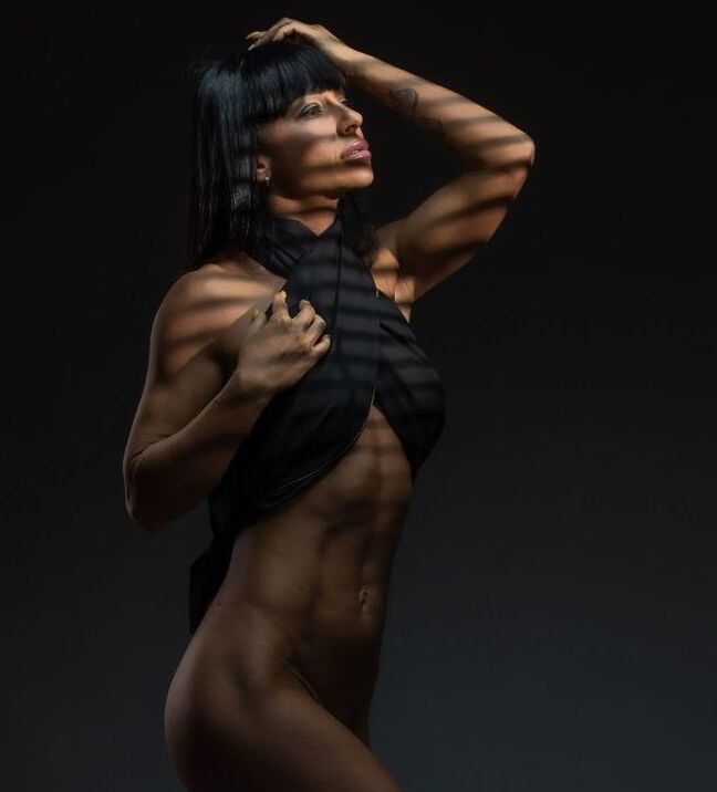 Yuli Giller nude
