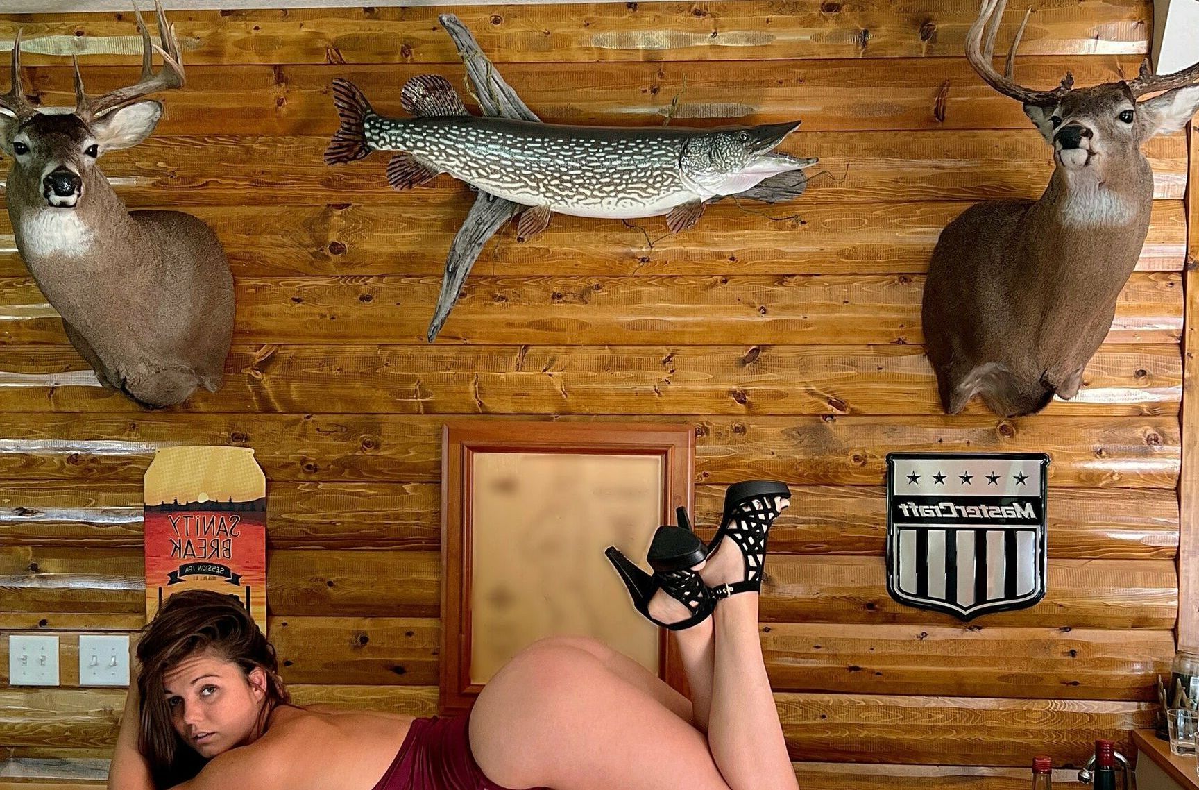 Kebby Johnson nude