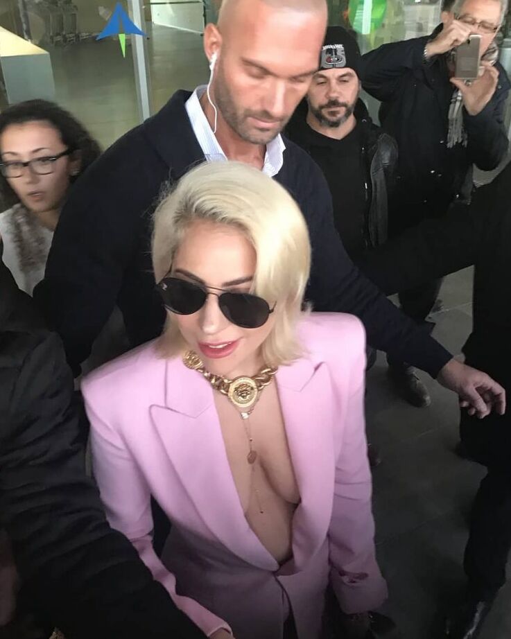 Lady Gaga Braless