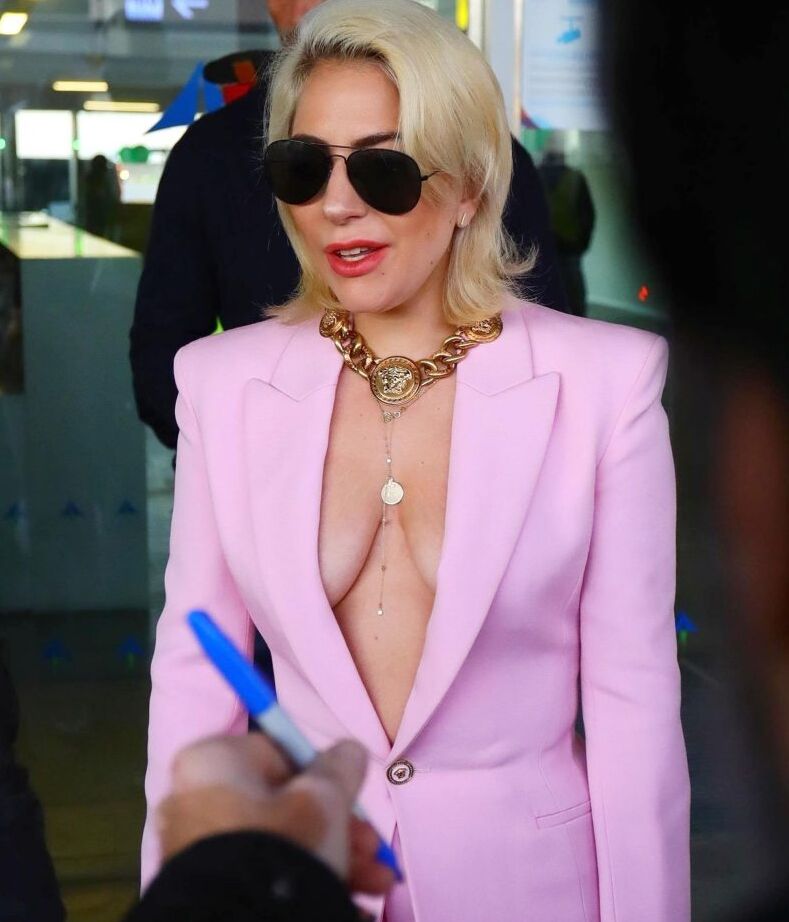 Lady Gaga Braless