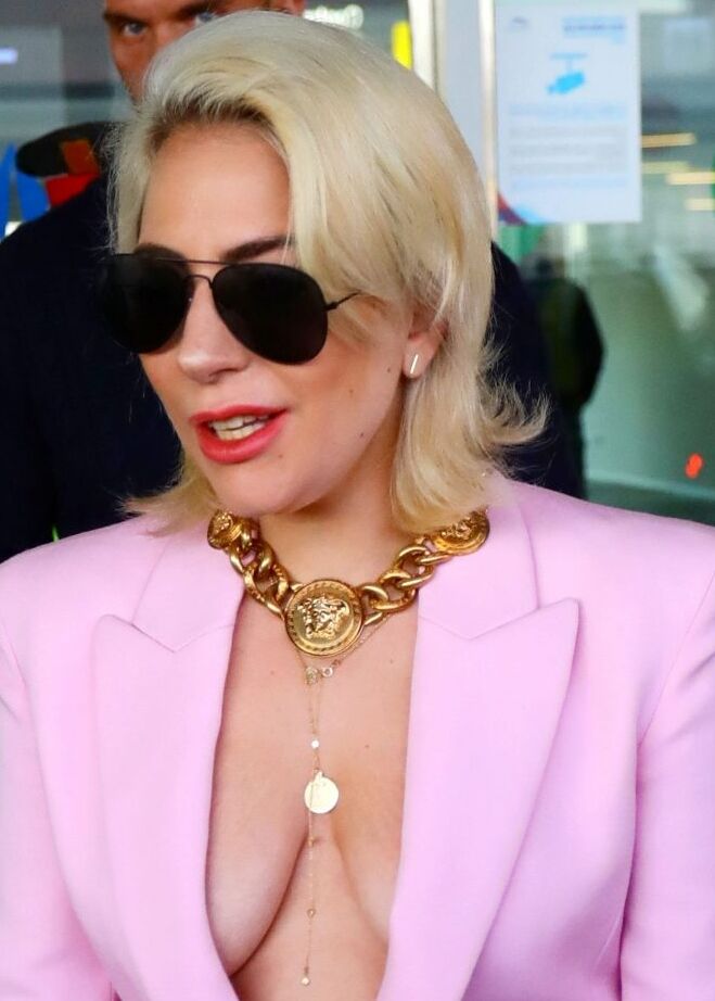 Lady Gaga Braless