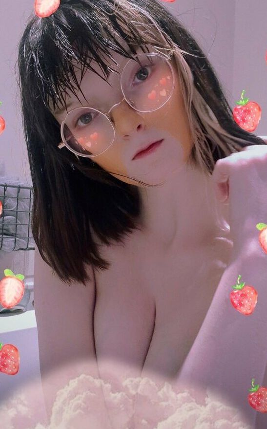 Foxqueen nude