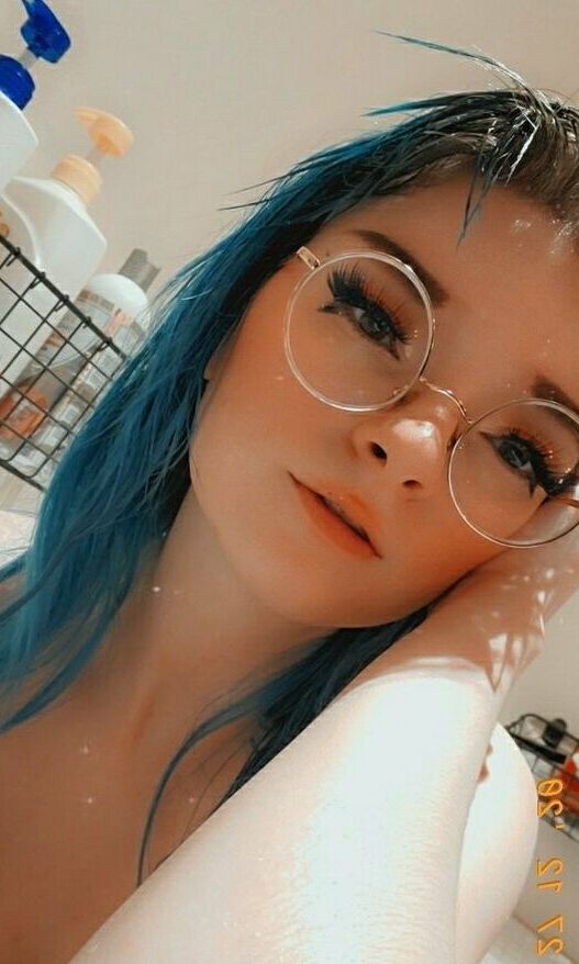 Foxqueen nude