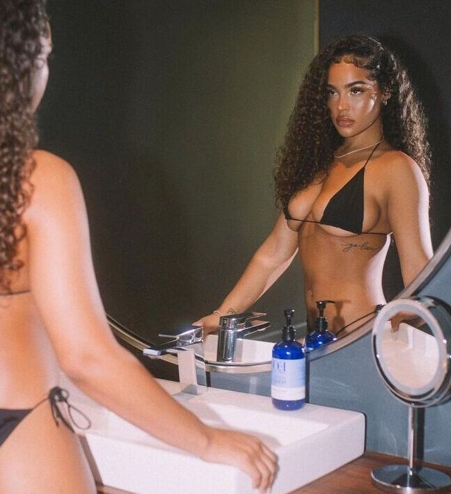 Malaika Terry nude