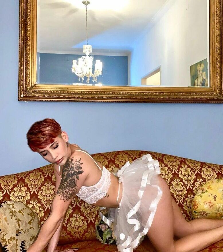 Brian Paz nude