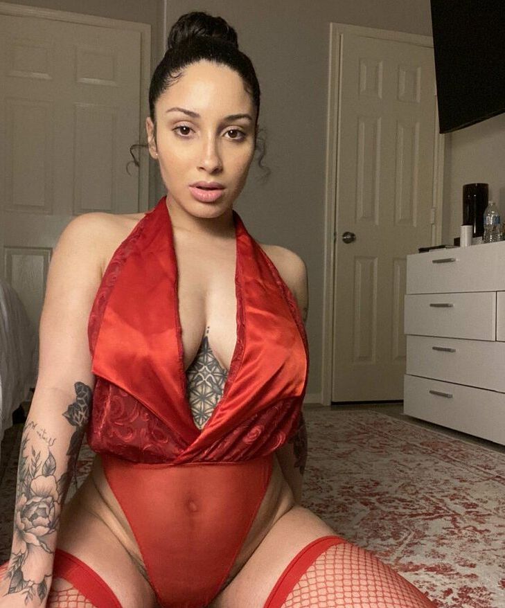 Damacosmica nude